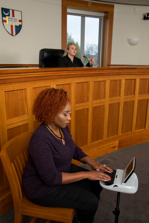 court_reporter-037