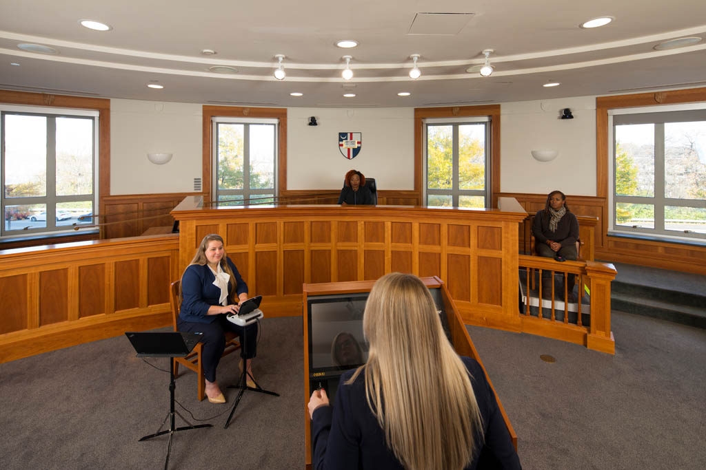 court_reporter-340
